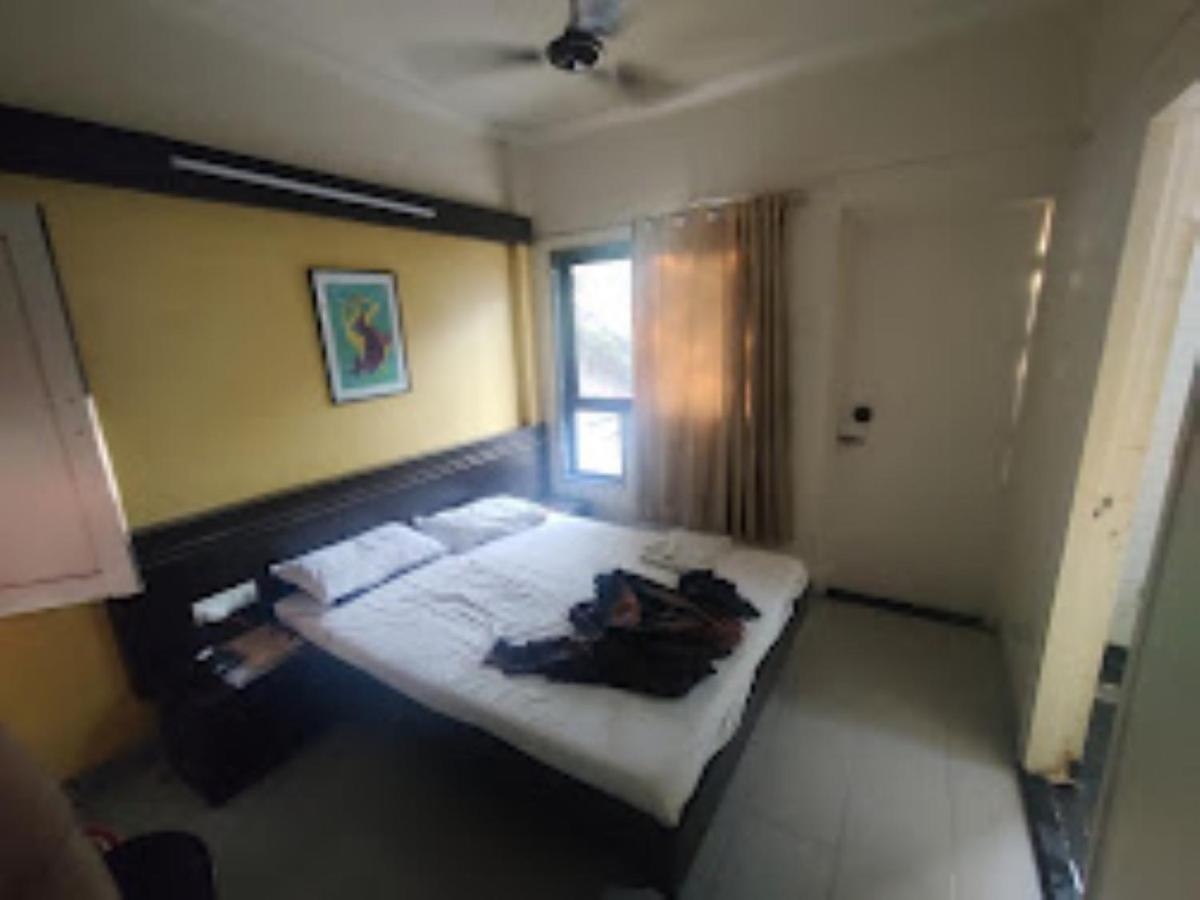 Hotel Abhishek ,Nashik Extérieur photo